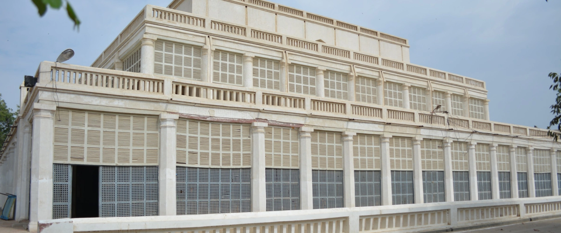 Mir Bungalow